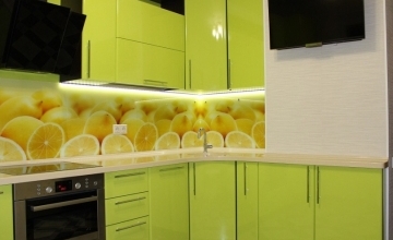 43 Желтая кухня со скинали лимон